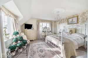 Guest Suite- click for photo gallery